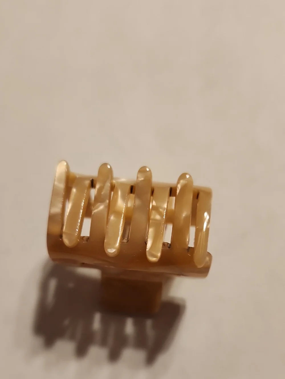 NWOT Acetate Hair Clip 1¼ inches